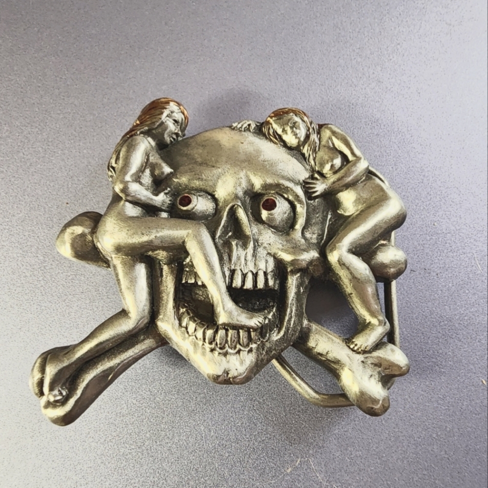 Skull And Lady Belt Buckle Skull EUC